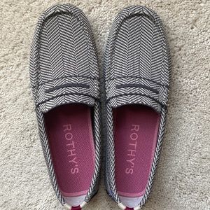 NWT Rothys Iron Herringbone Drivers size 9